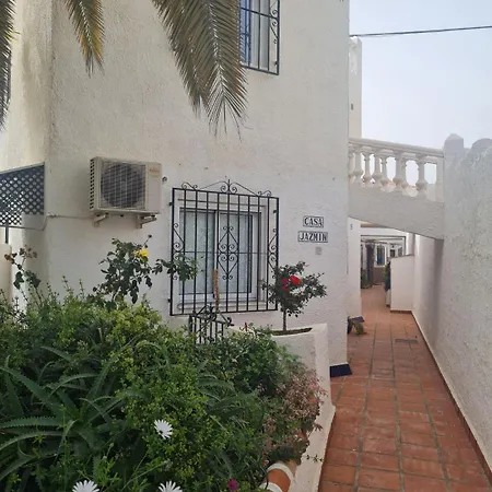 Casa Jazmin Lägenhet *